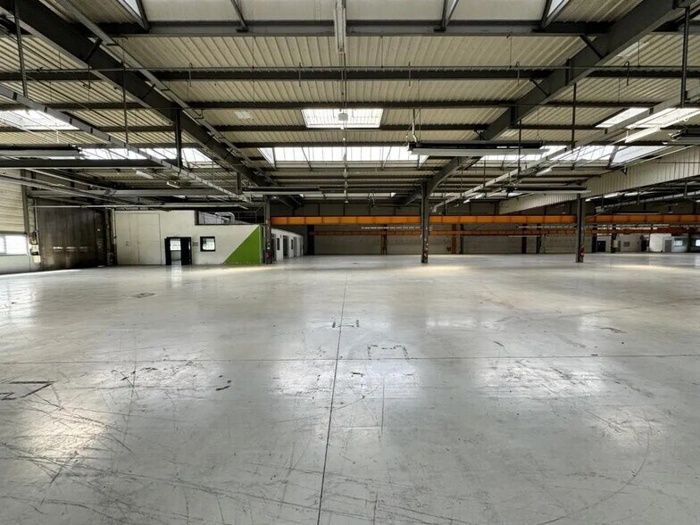 Office in Sartrouville for lease - Building Photo - Image 3 of 16