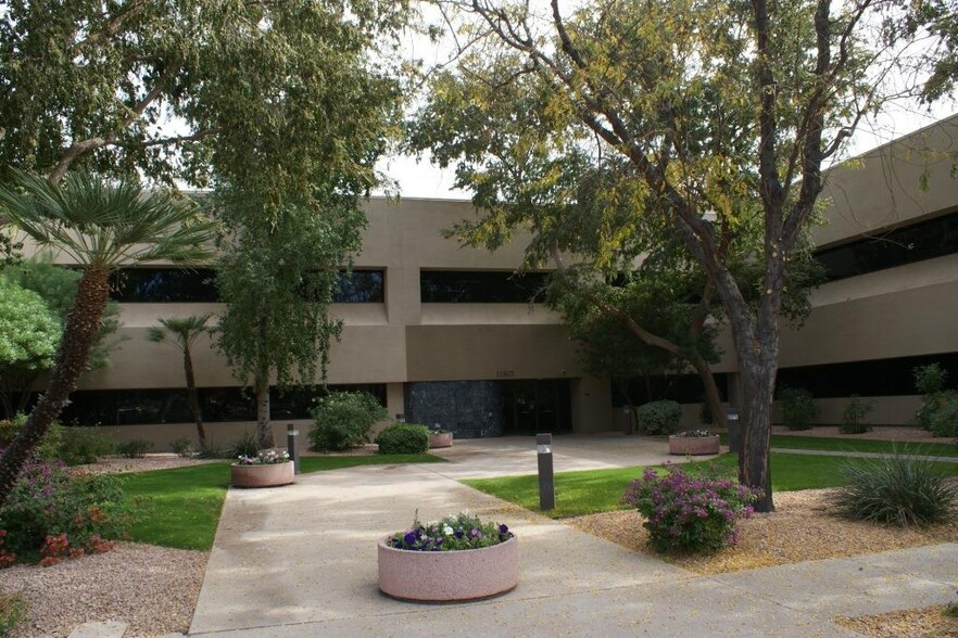 11801 N Tatum Blvd, Phoenix, AZ for lease - Building Photo - Image 2 of 7