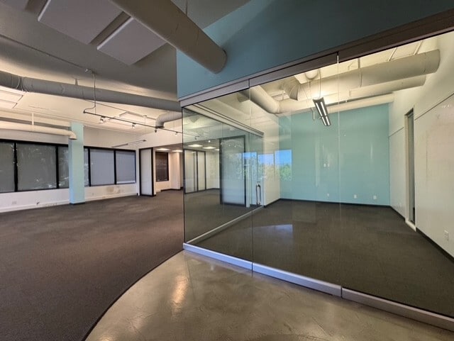 20101 SW Birch St, Newport Beach, CA for lease - Building Photo - Image 2 of 20