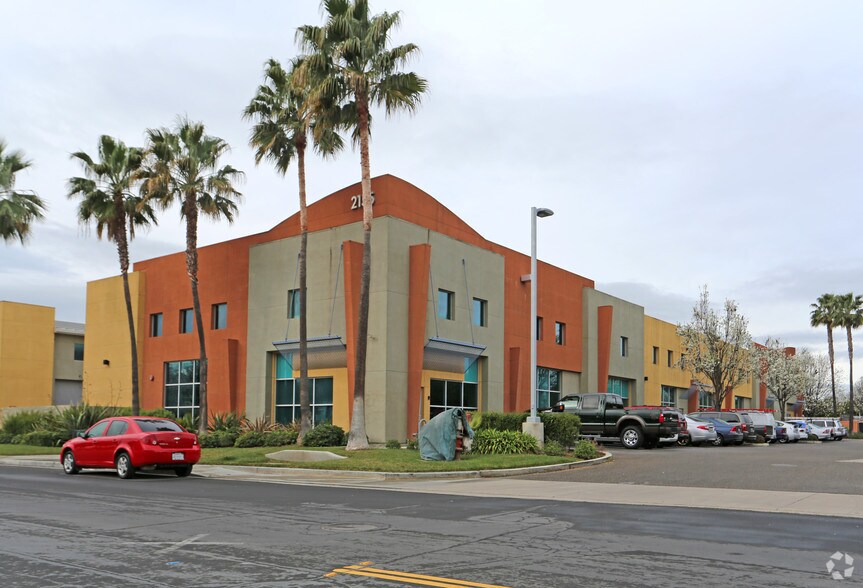 2155 Elkins Way, Brentwood, CA for sale - Primary Photo - Image 1 of 1