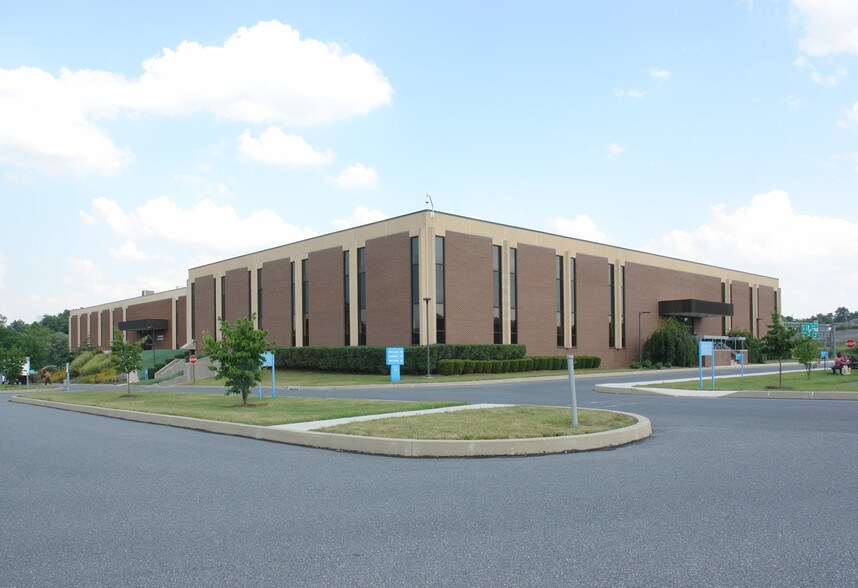 600 Eagleview Blvd, Exton, PA 19341 Eagleview Boulevard Corporate