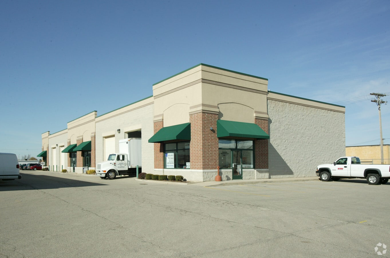 307 w main st st charles il