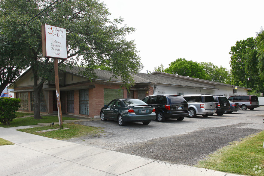 4546 W Commerce St, San Antonio, TX for sale - Primary Photo - Image 1 of 1