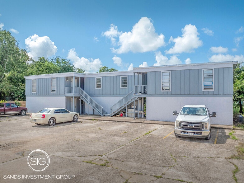 640 E Pipkin St, Beaumont, TX for sale - Building Photo - Image 1 of 5