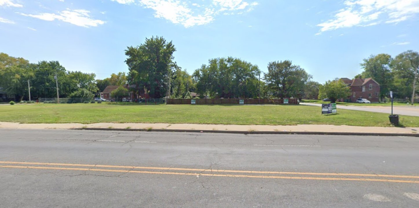 1800 State St, East Saint Louis, IL 62205 | LoopNet