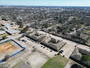 905 Medical Centre Dr, Arlington, TX for lease Building Photo- Image 1 of 6
