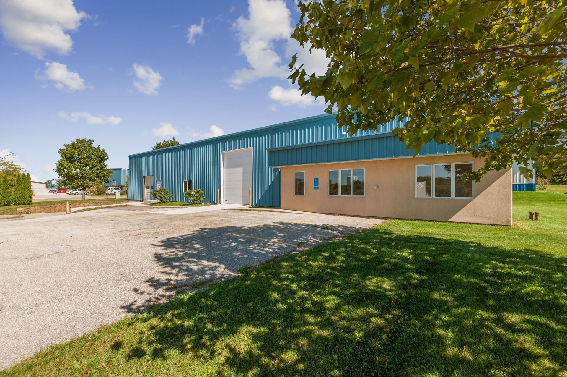 6325 7th Street Ct SW, Cedar Rapids, IA for sale Building Photo- Image 1 of 1