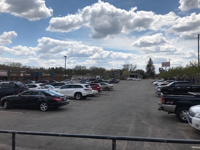 110-114 S Rum River Dr, Princeton, MN for lease - Building Photo - Image 3 of 90