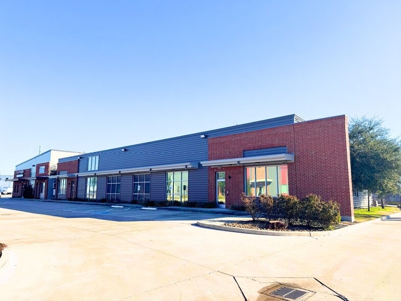 11960 Barker Cypress Rd, Cypress, TX for sale - Building Photo - Image 1 of 19