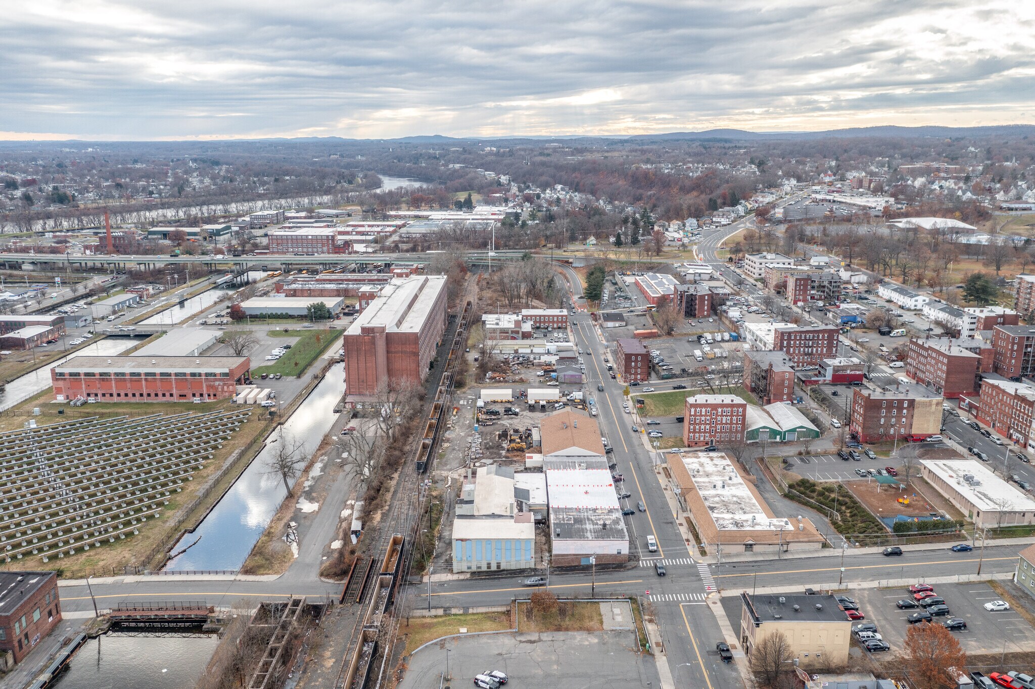 90 Sargeant St, Holyoke, MA for sale Building Photo- Image 1 of 1
