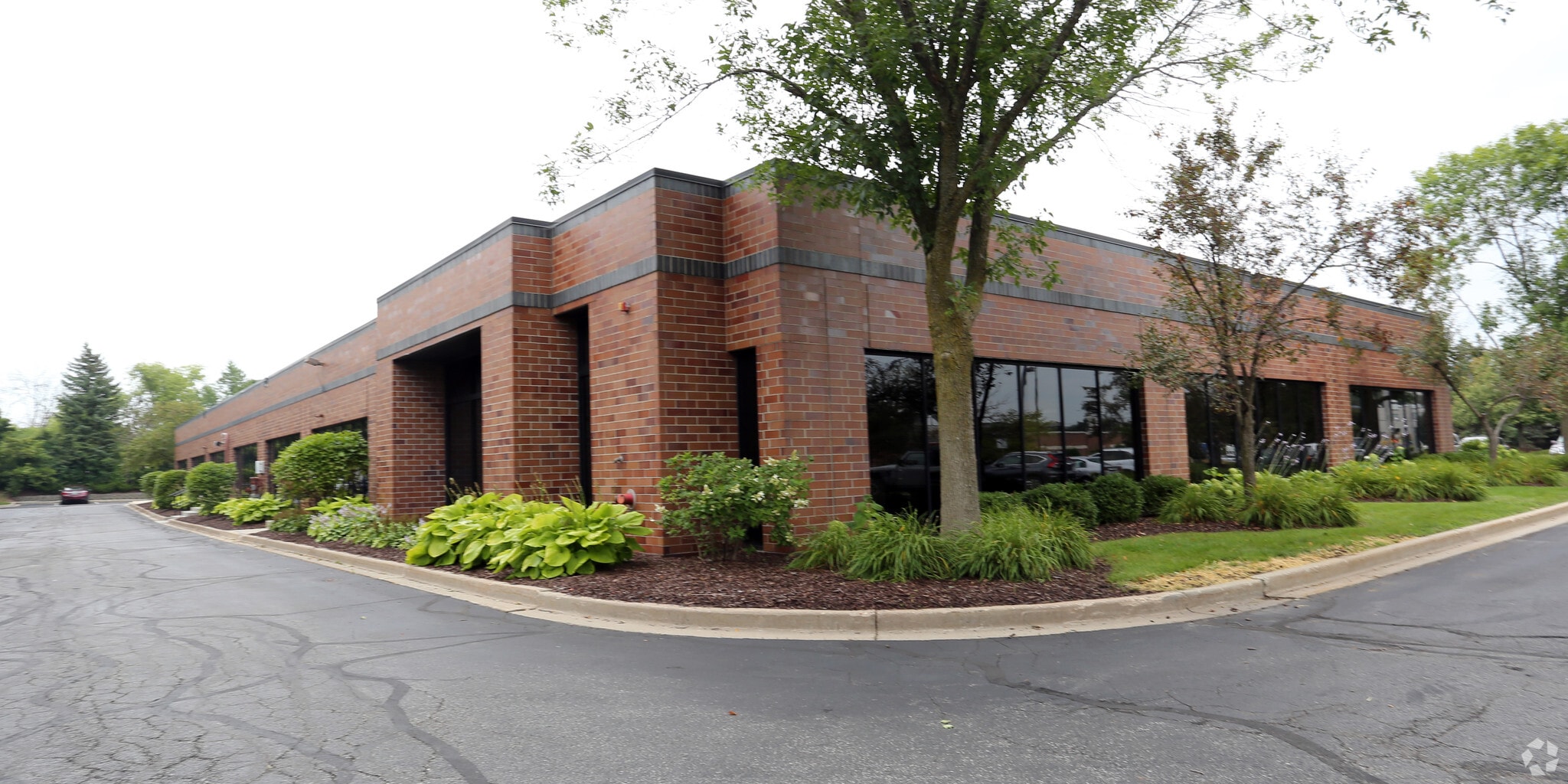 16650 W Bluemound Rd, Brookfield, WI 53005 Bluemound Crossings