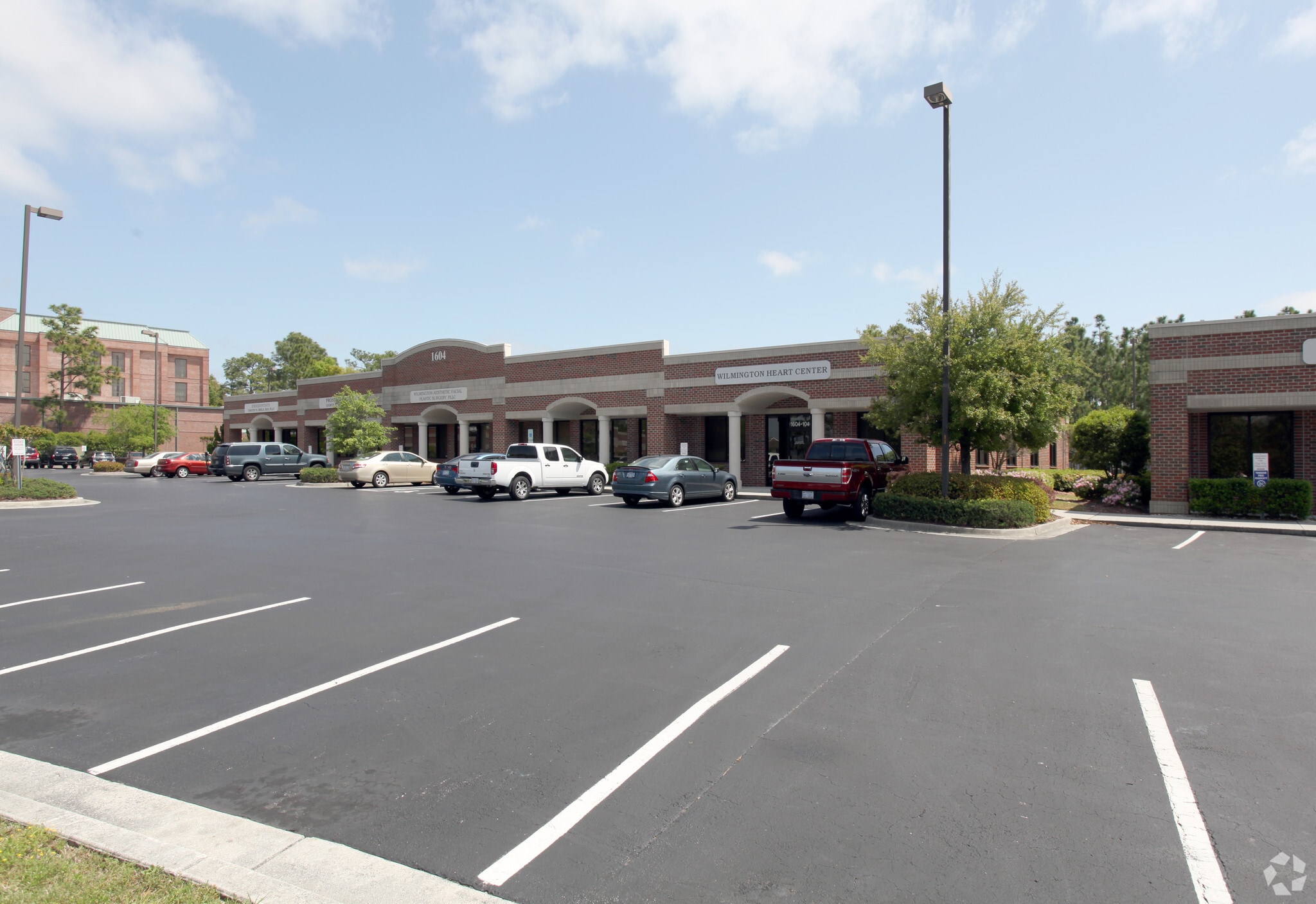 1604 Physicians Dr, Wilmington, NC for sale Primary Photo- Image 1 of 4
