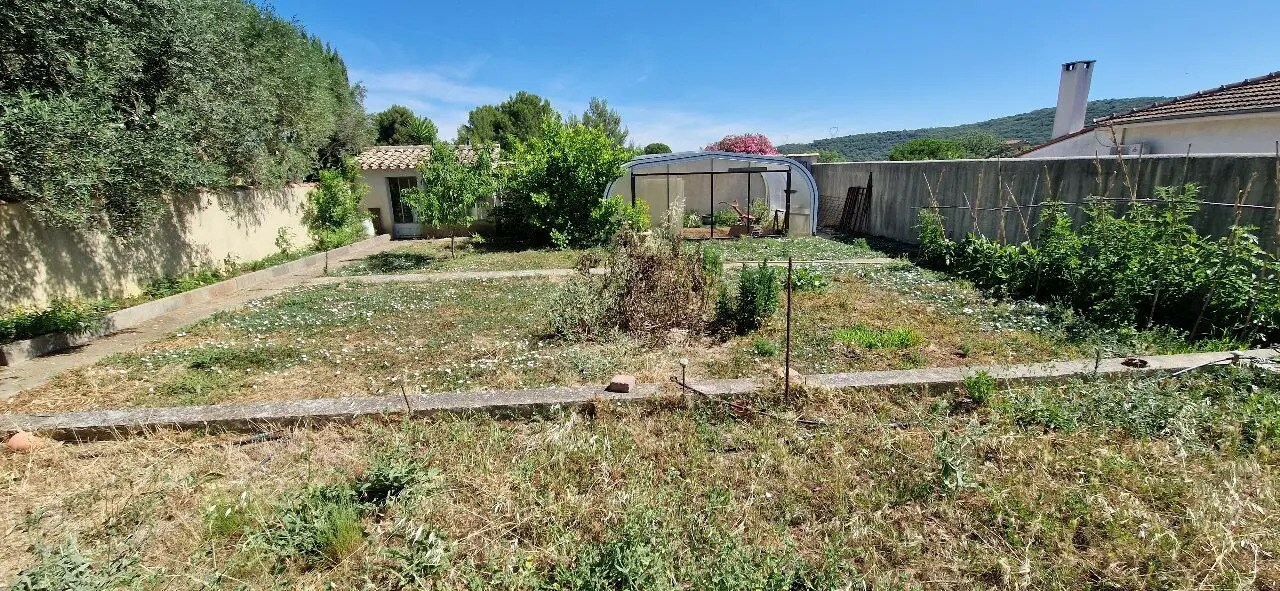 Land in Fontès for sale Building Photo- Image 1 of 3