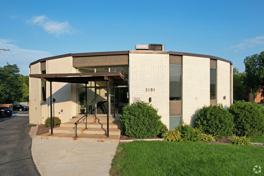 2151 Hamline Ave N, Roseville, MN for lease - Building Photo - Image 1 of 5