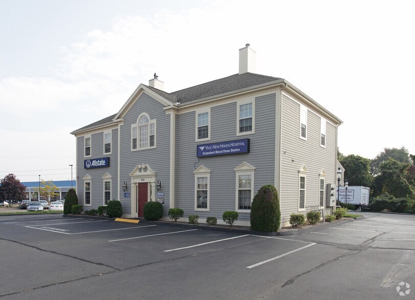 252 E Main St, Clinton, CT for sale - Building Photo - Image 2 of 2