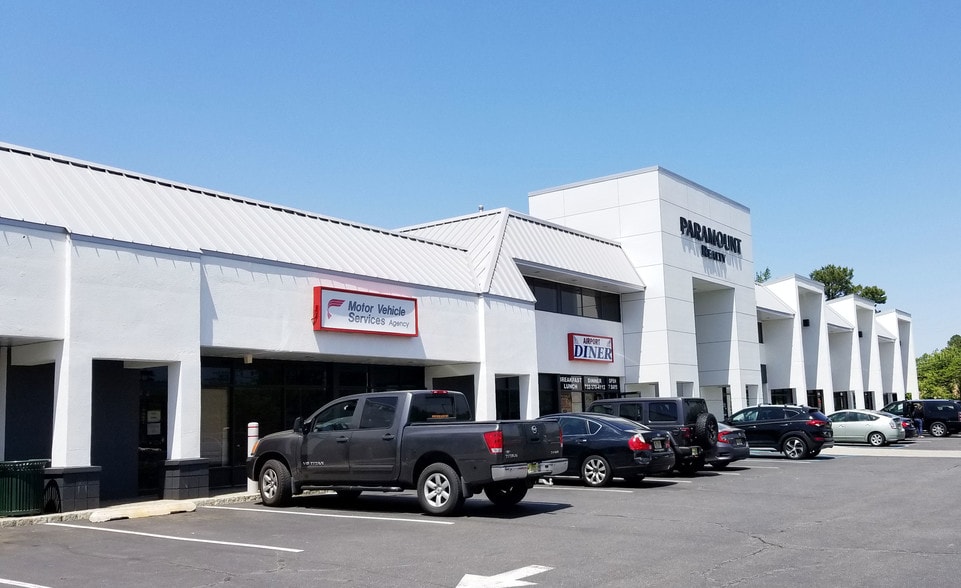 1195 Route 70, Lakewood, NJ for lease - Building Photo - Image 3 of 4