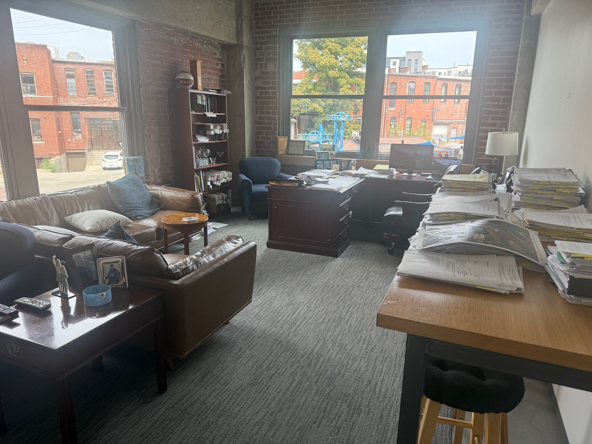 2100 Central St, Kansas City, MO for lease Building Photo- Image 1 of 11