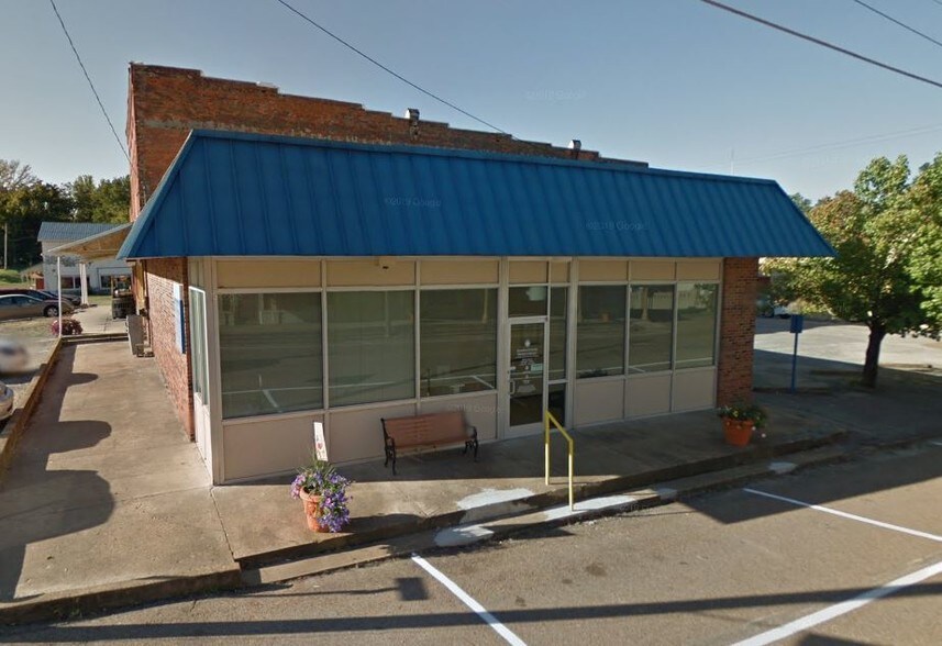 163 E Main St, Bradford, TN for sale - Primary Photo - Image 1 of 1