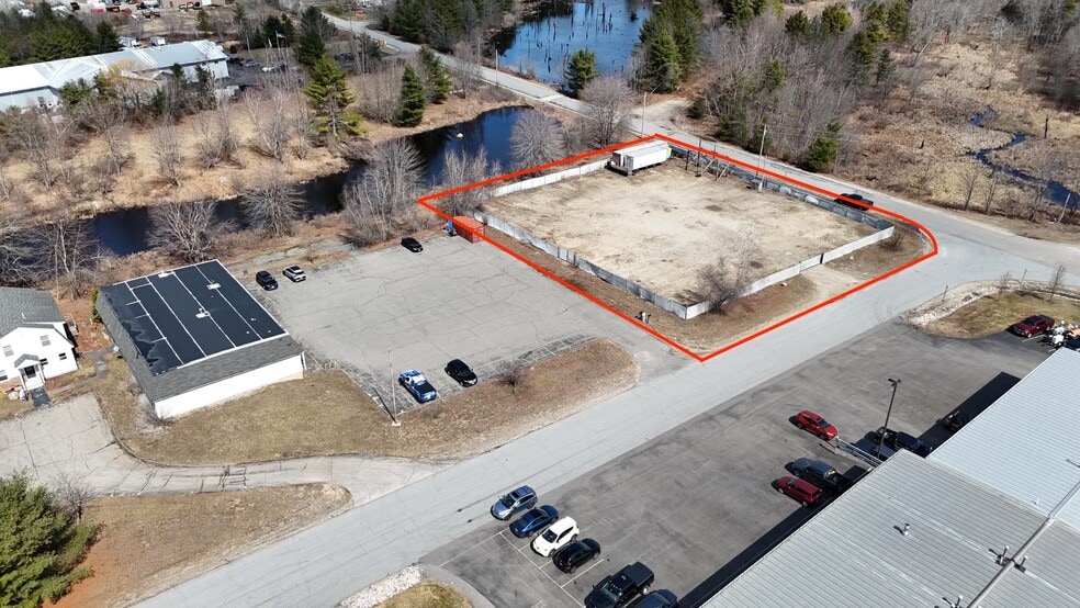 5 Priscilla Ln, Auburn, NH for lease - Building Photo - Image 3 of 11