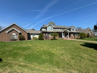 More details for 1173 Manchester Ave SW, North Lawrence, OH - Office for Sale