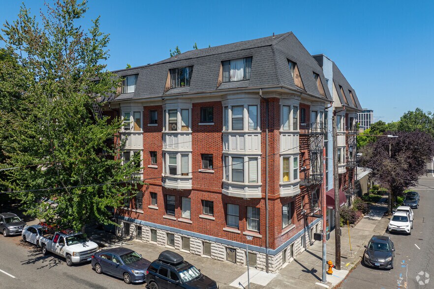 1329 SW 14th Ave, Portland, OR for sale - Primary Photo - Image 1 of 1