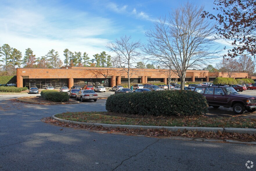 3100 Medlock Bridge Rd, Peachtree Corners, GA for lease - Primary Photo - Image 3 of 4