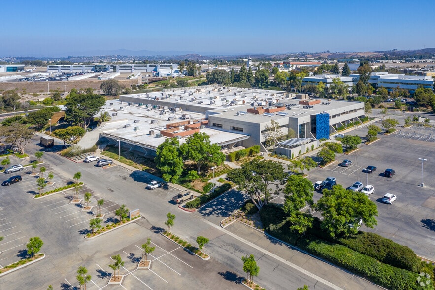 2051 Palomar Airport Rd, Carlsbad, CA for lease - Aerial - Image 3 of 41