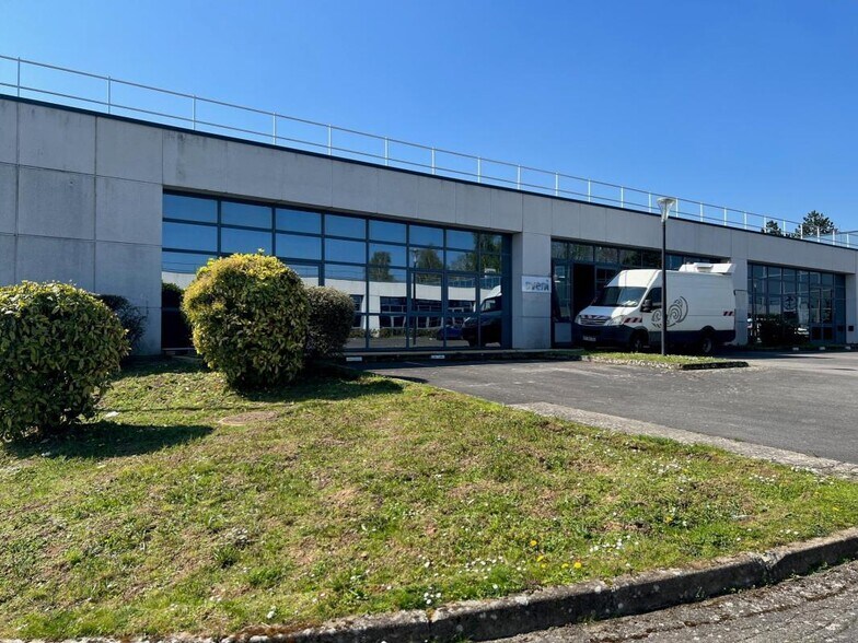 4 Rue René Razel, Saclay for lease - Building Photo - Image 3 of 7