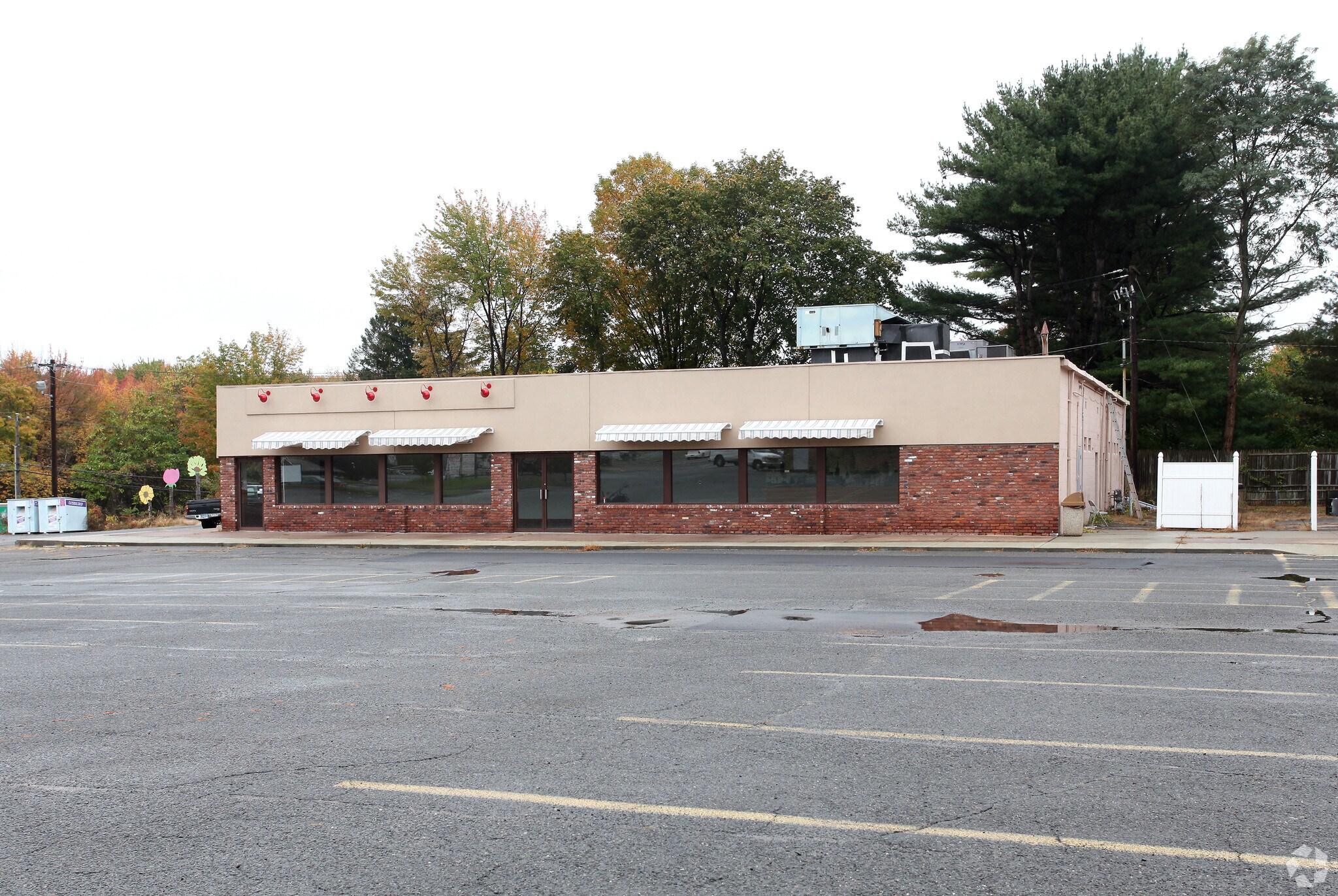 942946 Sullivan Ave, South Windsor, CT 06074 Retail for Lease