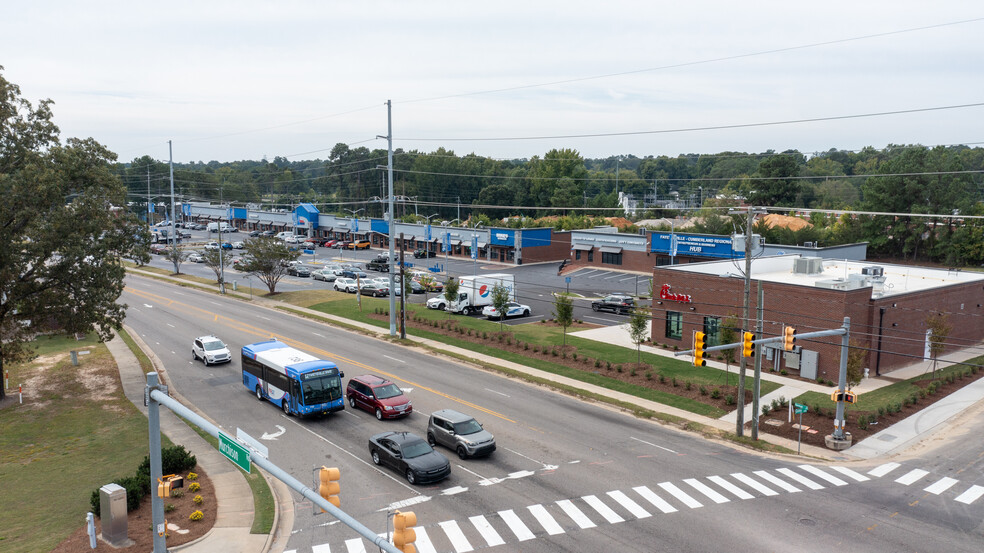 1047 Murchison Rd, Fayetteville, NC for lease - Building Photo - Image 3 of 14