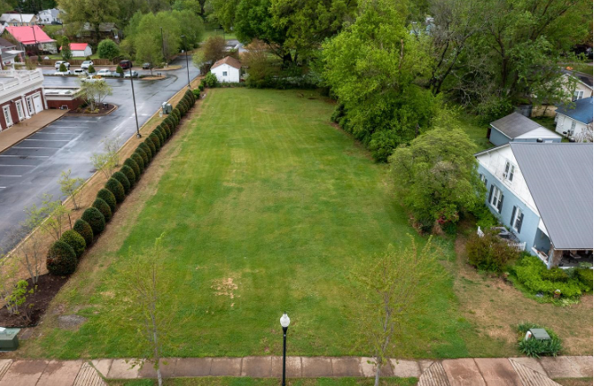 114 University St, Martin, TN for sale - Aerial - Image 2 of 3