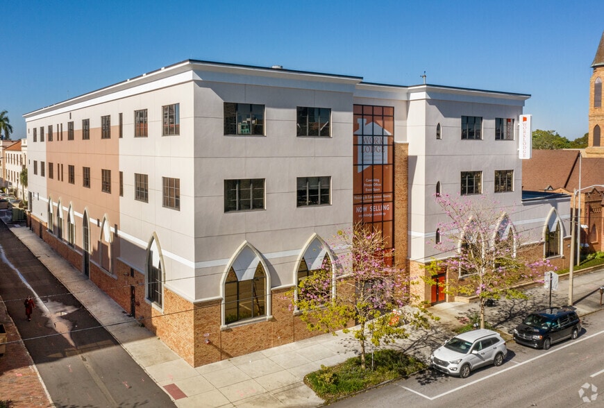 136 4th St N, Saint Petersburg, FL for lease - Building Photo - Image 2 of 34