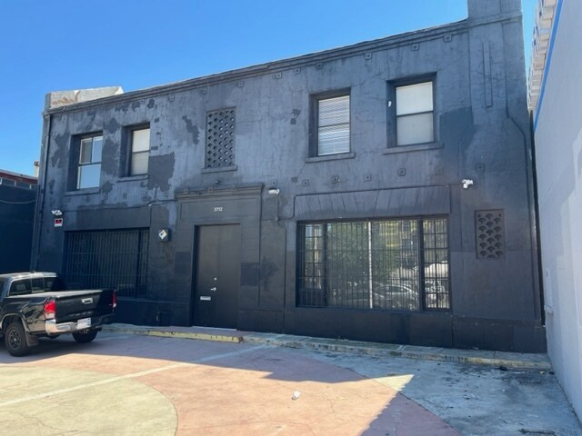 3712 Beverly Blvd, Los Angeles, CA for lease Building Photo- Image 1 of 17