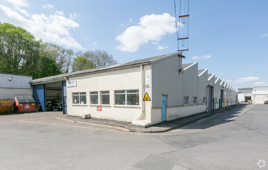 Bath Rd, Stroud for sale - Building Photo - Image 1 of 1