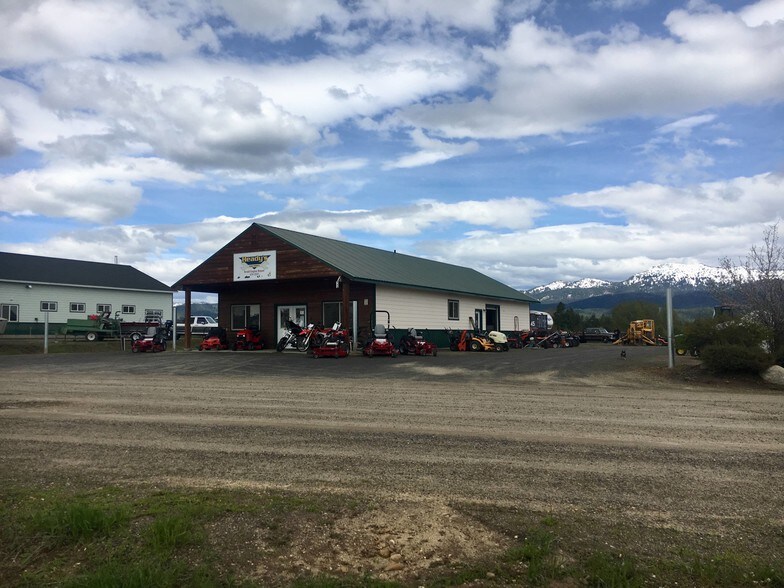 13850 Hwy 55, Mccall, ID for sale - Primary Photo - Image 1 of 1