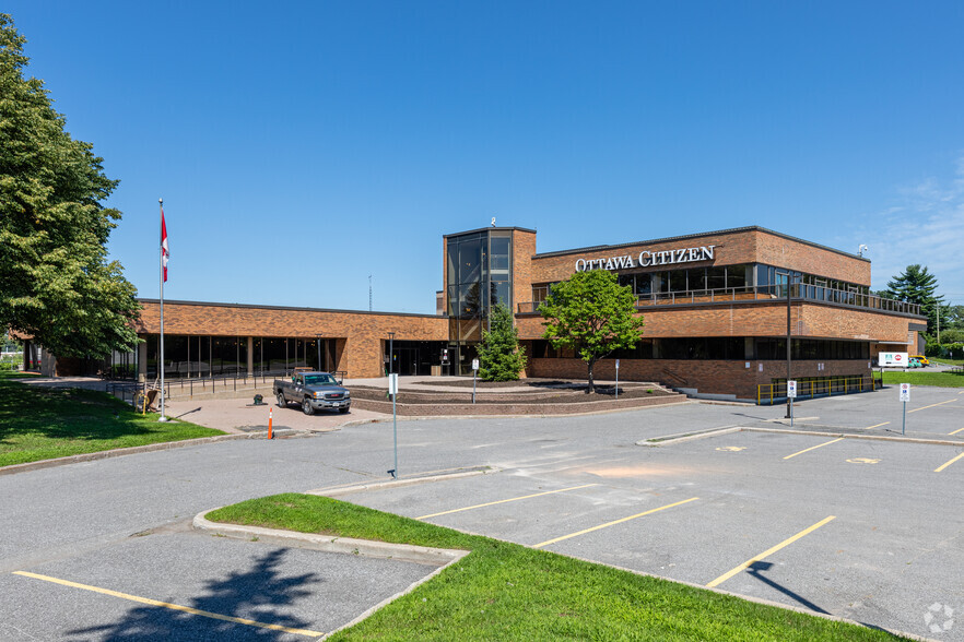 1101 Baxter Rd, Ottawa, ON for lease - Primary Photo - Image 1 of 8