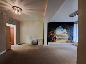 2-10 Hallcraig St, Airdrie for lease Interior Photo- Image 2 of 3