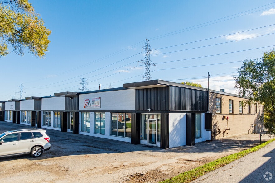 81 Brisbane Rd, Toronto, ON for sale - Building Photo - Image 2 of 3