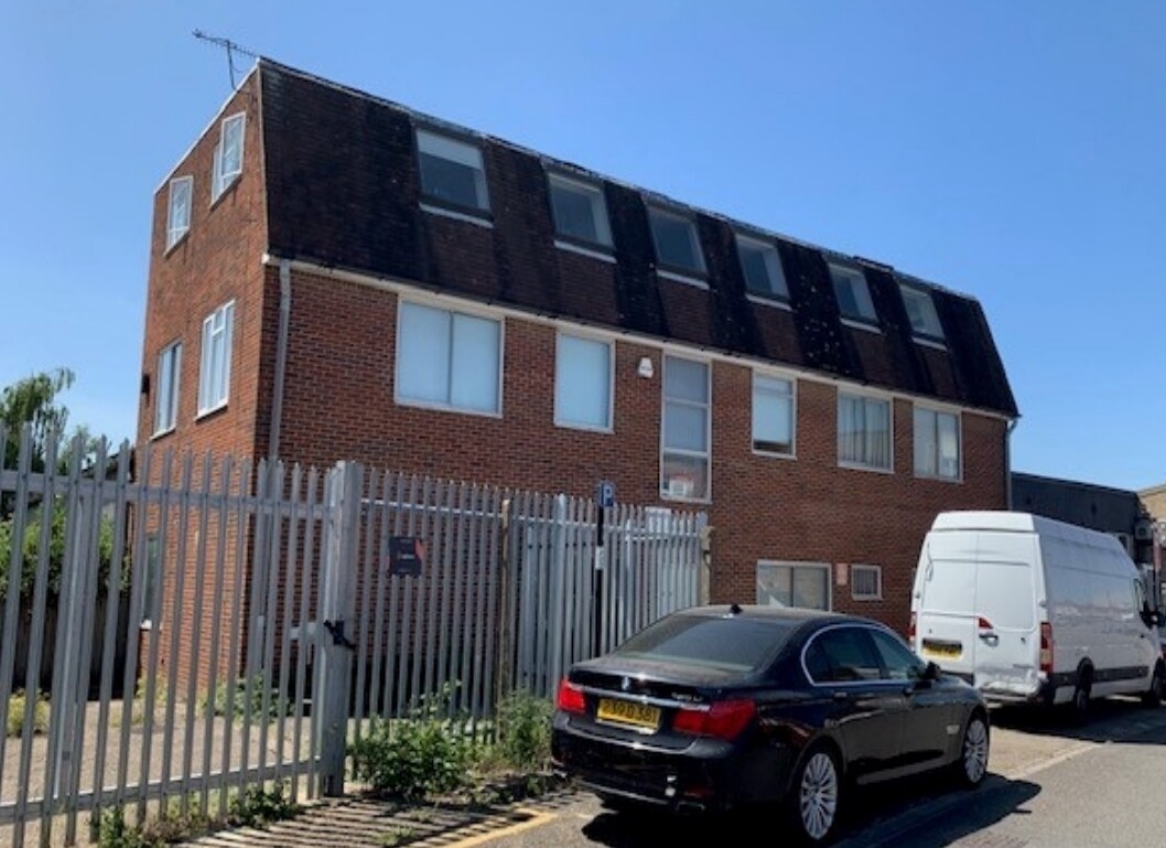 Brember Rd, Harrow for sale Primary Photo- Image 1 of 1