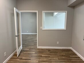 299 Alhambra Cir, Coral Gables, FL for lease Interior Photo- Image 1 of 4