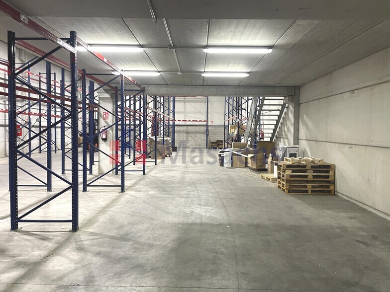 Industrial in Terrassa, Barcelona for lease - Building Photo - Image 2 of 6