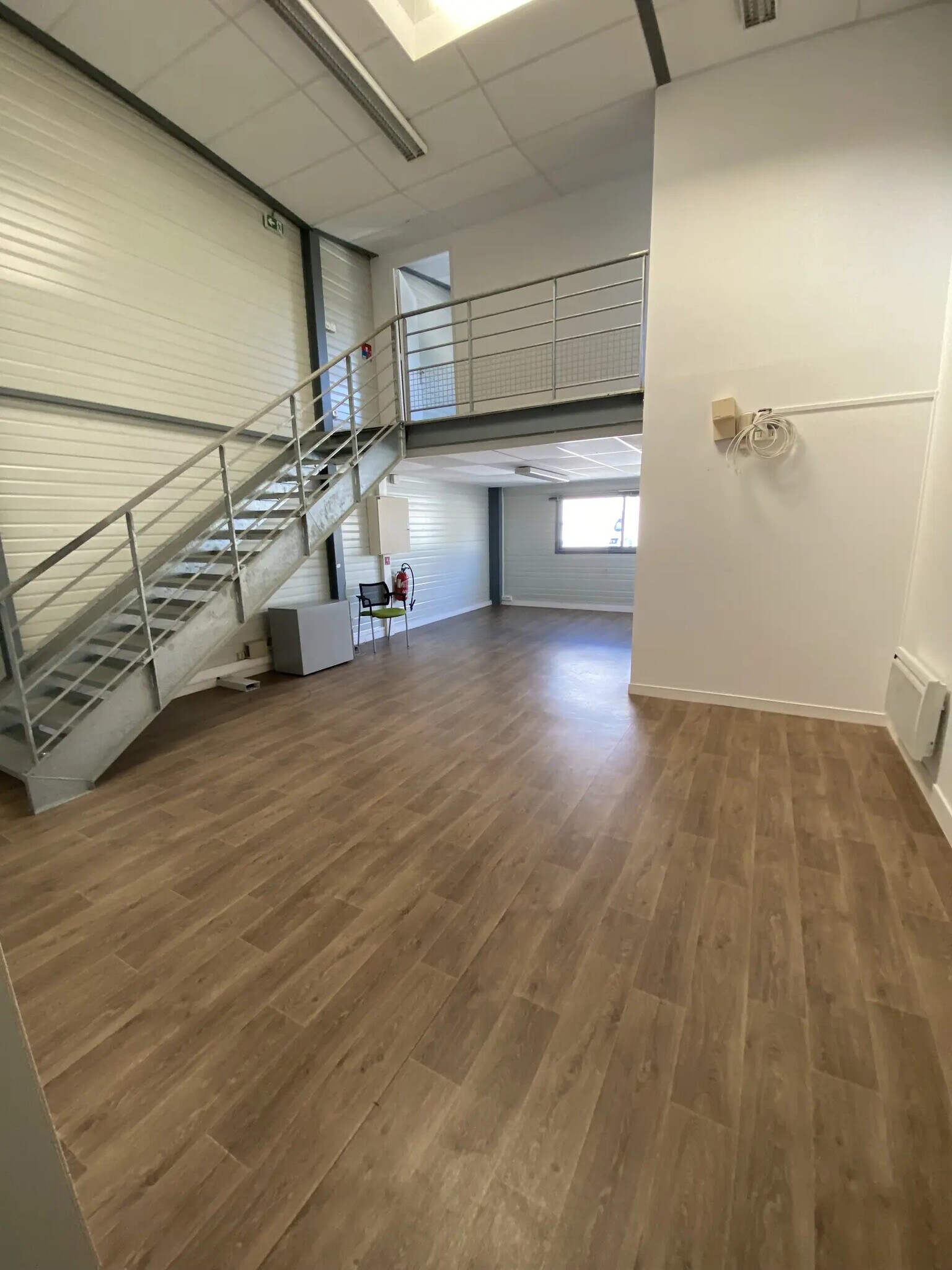 15 Ter Boulevard Jean Moulin, Nantes for lease Interior Photo- Image 1 of 11