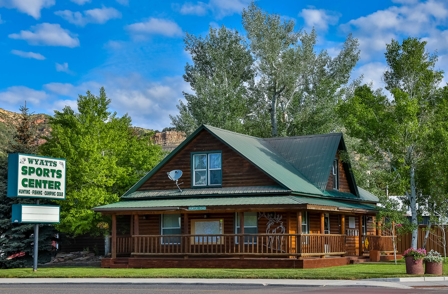 223 8th St, Meeker, CO for sale - Building Photo - Image 1 of 1