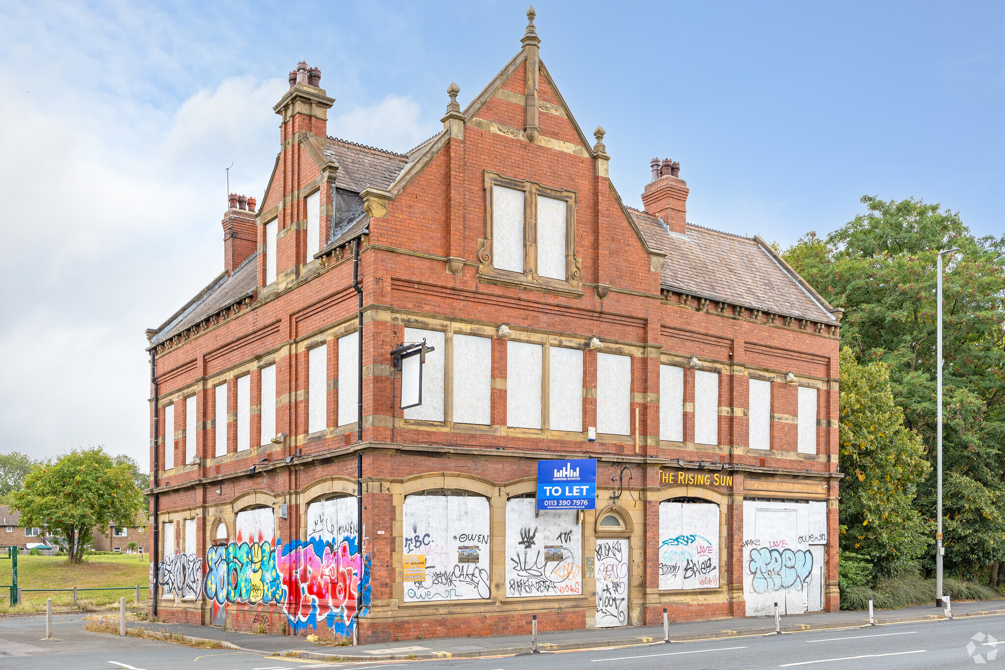 290 Kirkstall Rd, Leeds for lease Primary Photo- Image 1 of 3