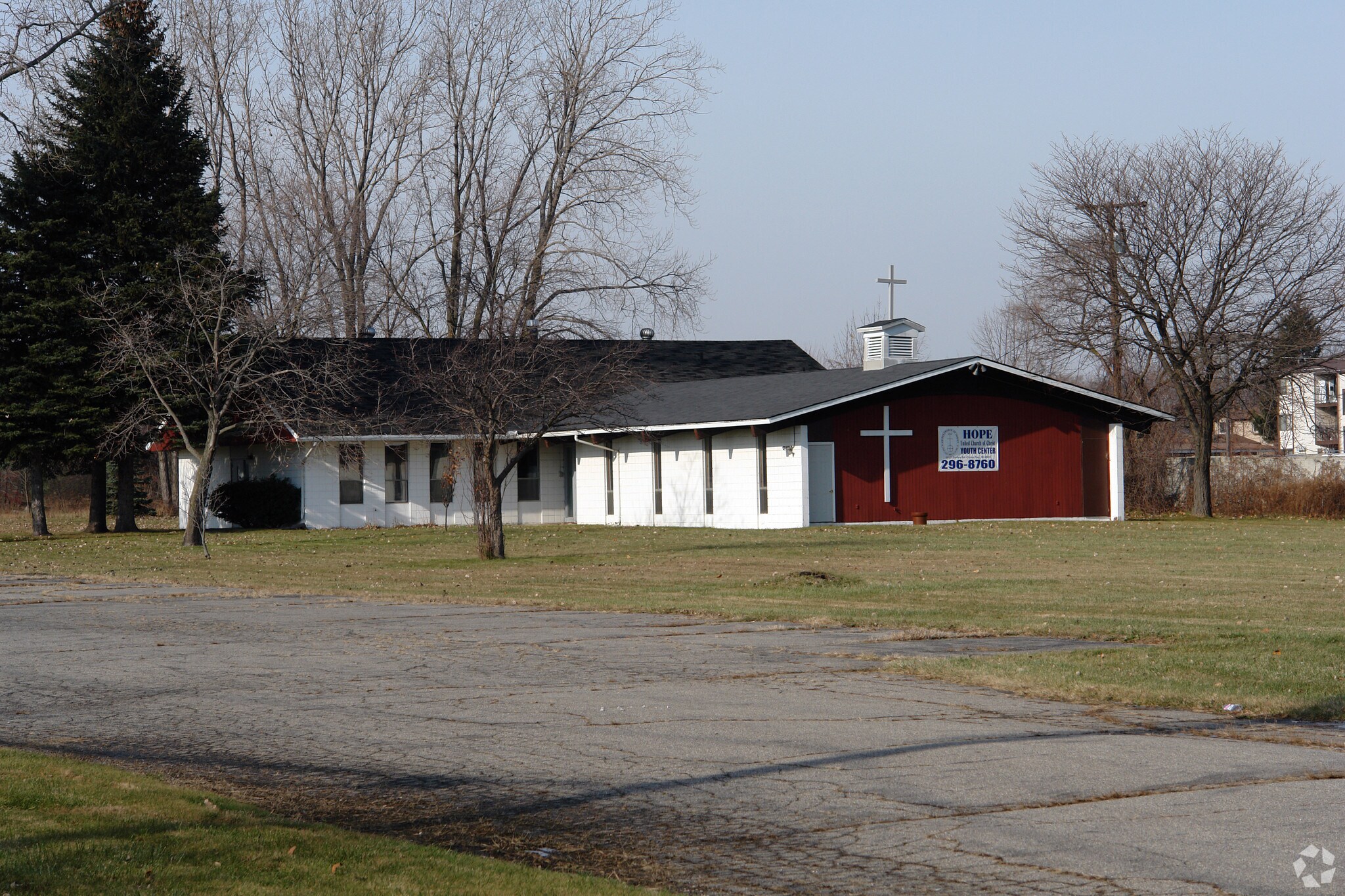 35127 Garfield Rd, Clinton Township, MI for lease Primary Photo- Image 1 of 2