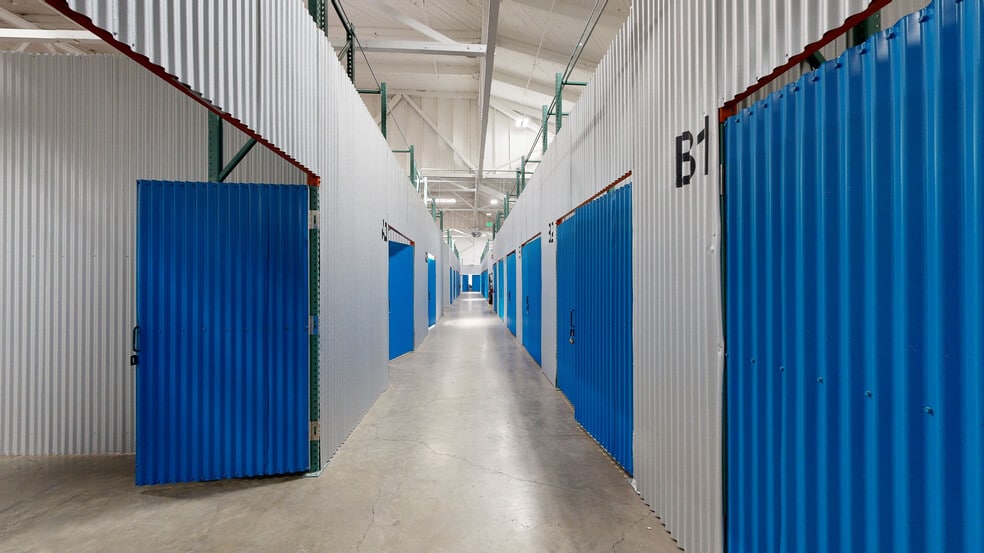 245 S Spruce Ave, South San Francisco, CA for lease - Matterport 3D Scan - Image 2 of 39