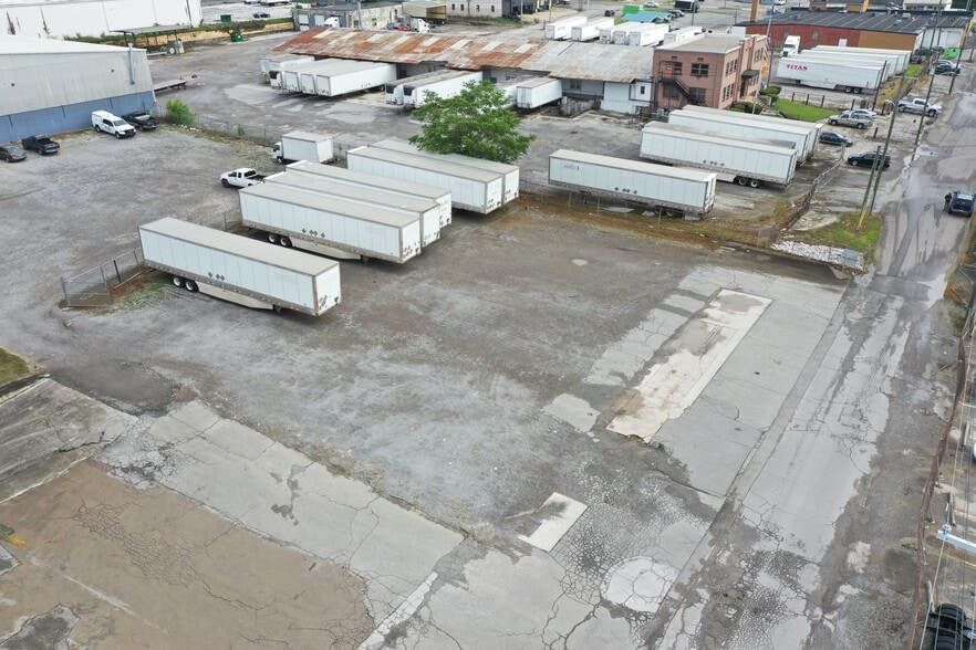 201 W Quincy Ave, Knoxville, TN for lease - Building Photo - Image 2 of 5