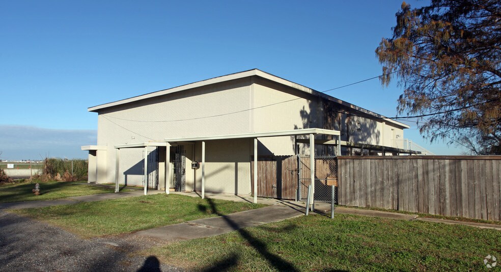 1600 20th St, Kenner, LA 70062