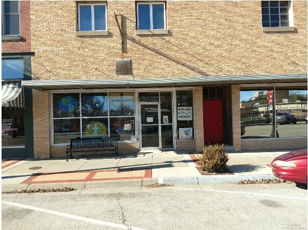 306 N Douglas Ave, Ellsworth, KS for sale Primary Photo- Image 1 of 1