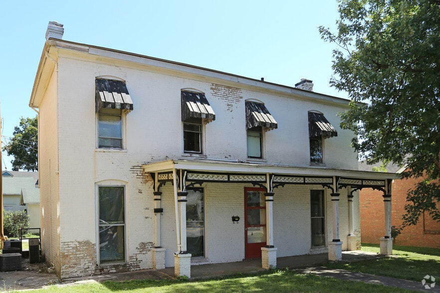 227 N 3rd St, Bardstown, KY for sale - Primary Photo - Image 1 of 1